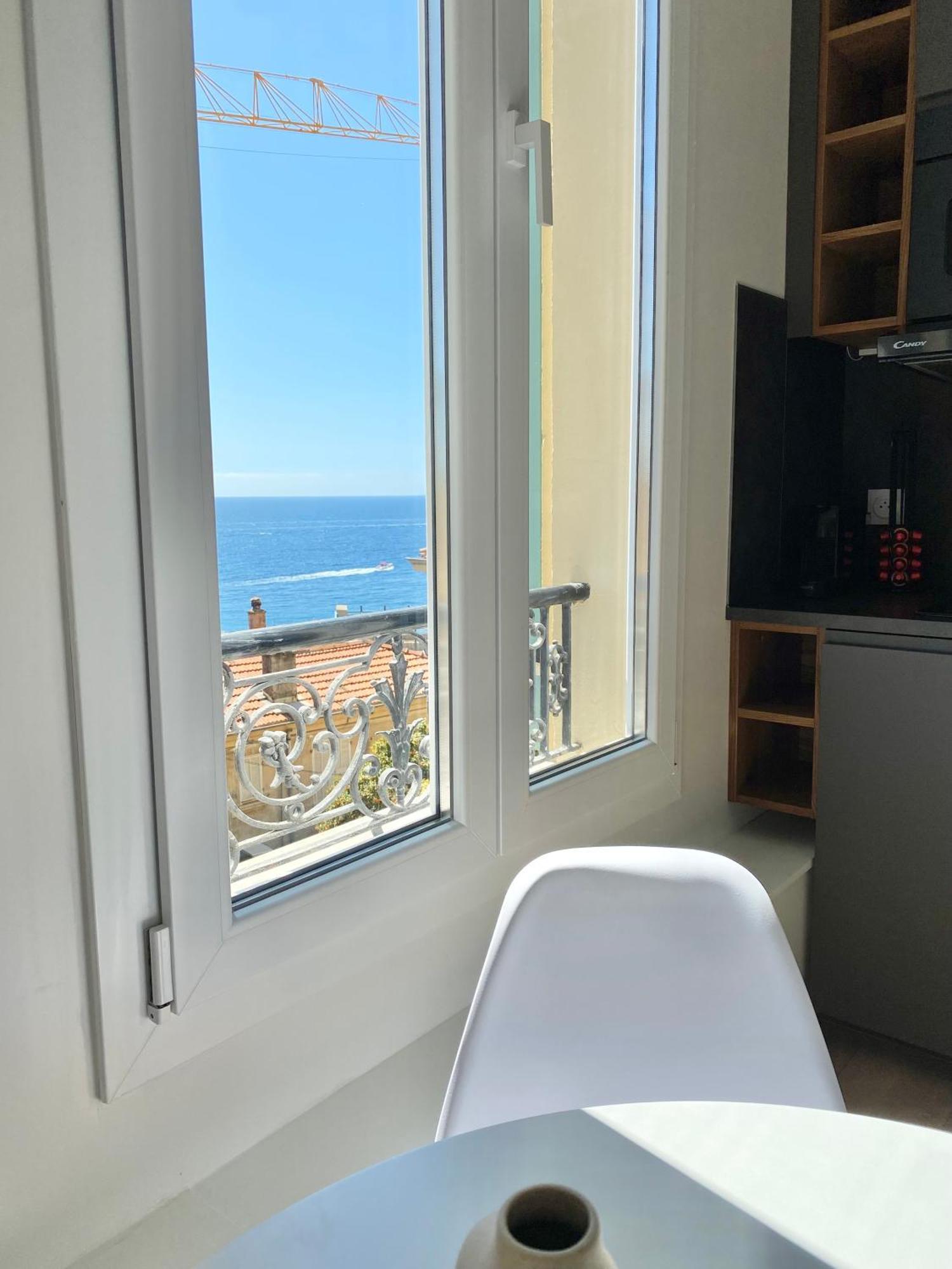 Appartement Moderne Climatise Monaco Vue Mer Кап д'Аил Екстериор снимка
