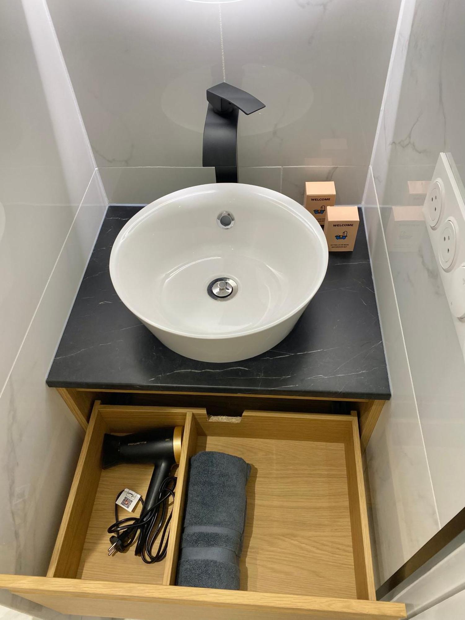 Appartement Moderne Climatise Monaco Vue Mer Кап д'Аил Екстериор снимка